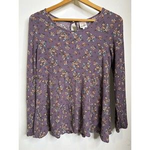 Belle du Jour Juniors' Long Sleeve Tiered Top Style #: 11SVEUWA